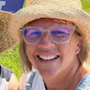 Meet your Posher, Deb